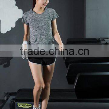 Latest Design Sports Seamless T-shirts for Women photo-2