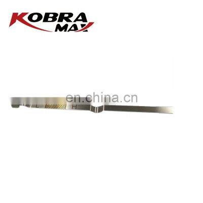 Auto Spare Parts Engine Oil Level Dipstick For NISSAN 11140-8U300 photo-2