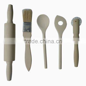 Wooden kitchenware toy set for education