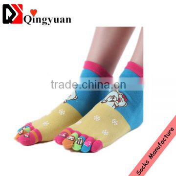 fancy style women's cartoon five fingers socks