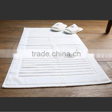 White Hotel Towel / Hotel Towel Bath Mat photo-2
