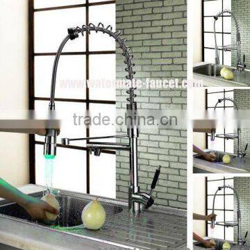 single handle pull-down LED spray kitchen sink faucet without batteries