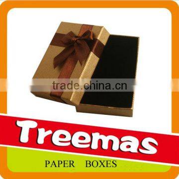 Gold embossing paper gift luxury box packaging and printing supplier in Guangzhou China