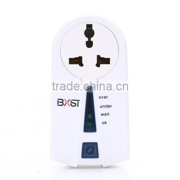 over under voltage protection refrigerator voltage surge protector with British plugs and socket