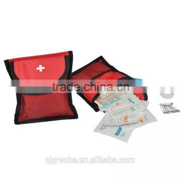 EM55081 General medical supplies portable travel first aid kit emergency waterpoof for kid