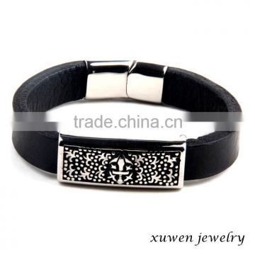 leather bracelet customized with engraved s.s plate