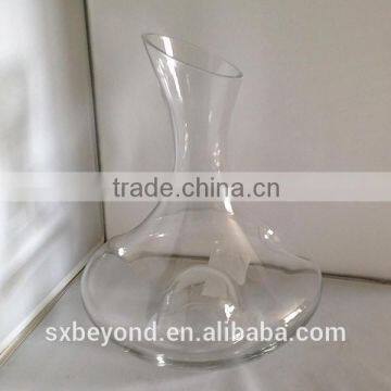 2014 new design antique design with hole design wine decanter