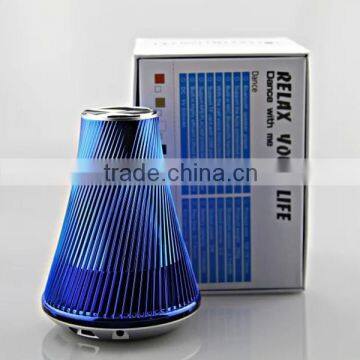Popular Portable Mini Speaker With New Design Exclusive Unique Private Mould photo-2
