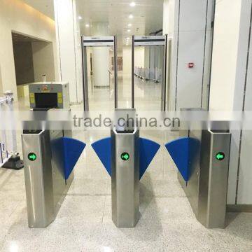 Special Made Retractable Flap Barrier Gate with 6 Pairs of IR Sensors for Saudi Arabia Market