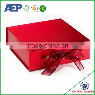 Foldable printed magnetic closure gift boxes wholesale mumbai