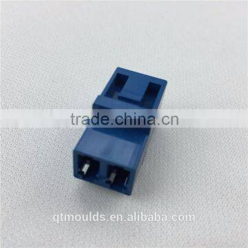 Plastic multi cable terminal connectors, cable terminal connectors