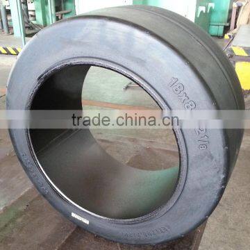 China Factory Supply Hot Sales Top Quality Press on Tires Smooth Pattern Tire 18x8x12 1/8 for Port Container Trailers photo-4