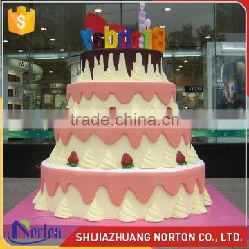 Beautiful resin cake sculpture for cake store decor NTRS-078LI