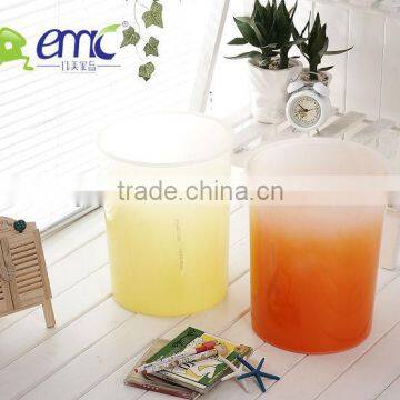 New item two-tone dustbin plastic garbage can