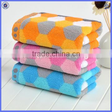 medium size high thread count towels/cotton terry towelling fabric