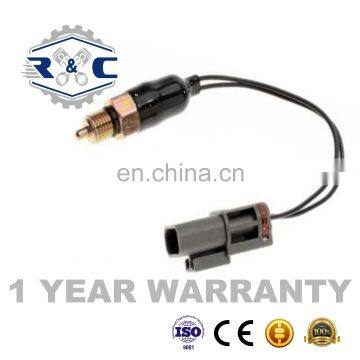 R&C High Quality Auto Brake Lighting Switches 32006-D1206 32005-51A20 For NISSAN Car Braking Light Switch