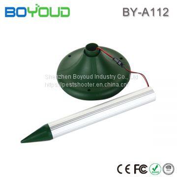 New Upgraded Solar Mole Repeller Rodent Snake Repeller Stake