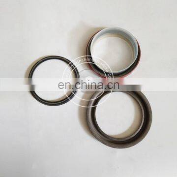 QSB5.9 Engine Crankshaft Front Oil Seal 3804899