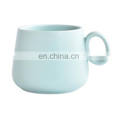 OEM wholesale low price nordic creative reusable ceramic coffee cups hand grip mug