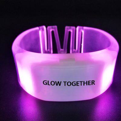 Party Decoration Glow in Dark Light up Events Remote Controlled LED Bracelets DMX Control LED Wristband