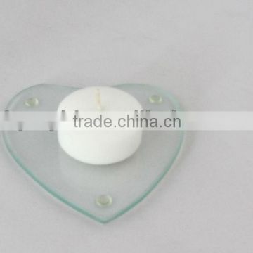 glass clear plate with heart shape