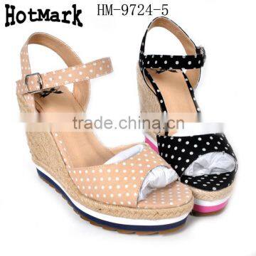 Wholesale New Hot Product for Leather Shoes Wedge Heels Plafrom Pump Shoe Charming Style Fashion Lady Dress Shoes