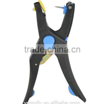 plastic single ear tag plier