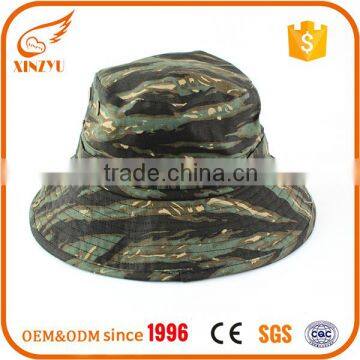 Custom snapback closed back camo bucket hats with embroidery logo