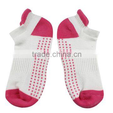 Wholesale Quality Sports Custom Trampoline Socks photo-2
