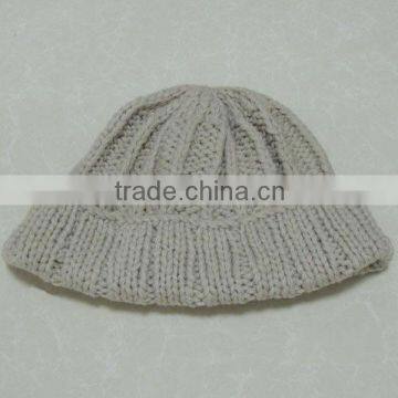 TYS0395 Small White Knitted Hat