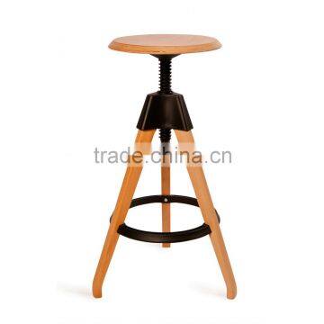 BS023 Vintage stool