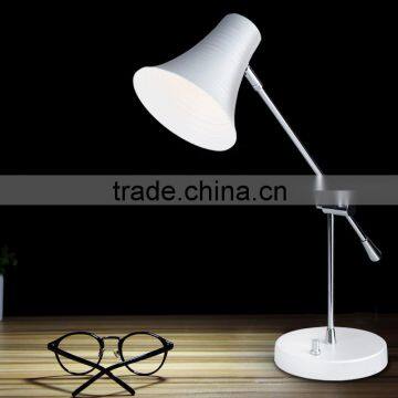 9W hot sale flexible iron kids led desk lamp with usb port