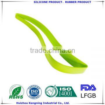 Silicone New Products Reusable Integrated Cake Server photo-2