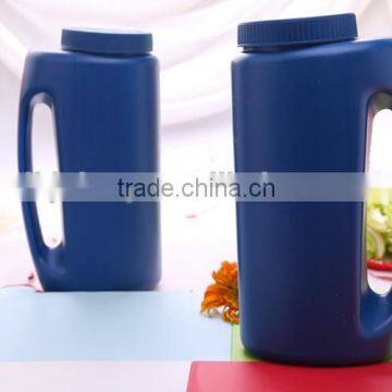 Plastic 2L Salt Spreader Snow Melt Tool