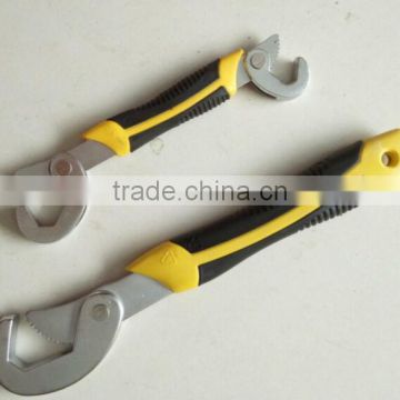 Germany Multifunction Universal Wrench Tight Opening fast Pipe Wrench Hardware Tools