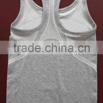 Seamless Moisture Wicking Tank Top photo-4
