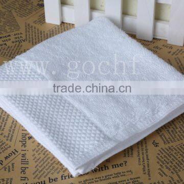 White Diamond Banded Facecloth Flannel Face Towel photo-3