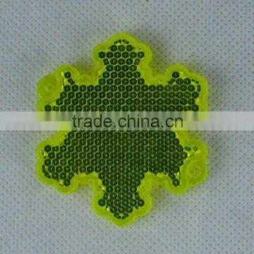 Snow plastic reflectors