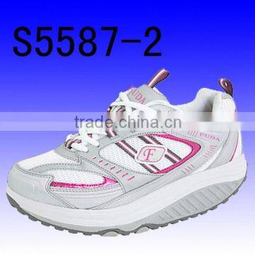 Newest and Fashion Healthy Shoes
