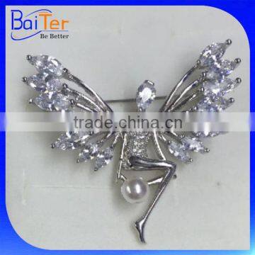 China Made Wholesale Wedding Brooch Bouquet Cubic Zircon Pearl Brooch Fashion Angel Wings Brooch Pin