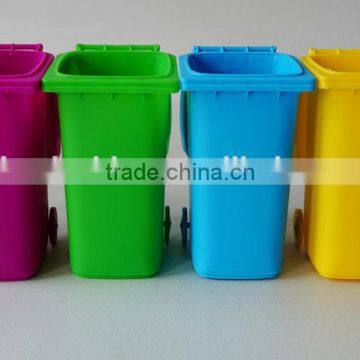 BT05B colorful desktop plastic mini trash can pen holder