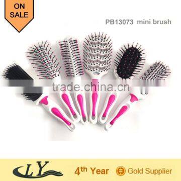 round hair brush, kinky curly hair