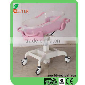 High quality and secure hospital baby cribs parts meet safety stanrdards