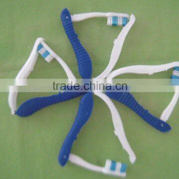 Foldable Travel Toothbrush photo-2