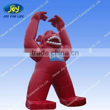 inflatable gorilla with car for advertisement