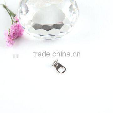 Nickel Zinc Alloy Zipper Puller for Bags/clothing/backpack photo-4