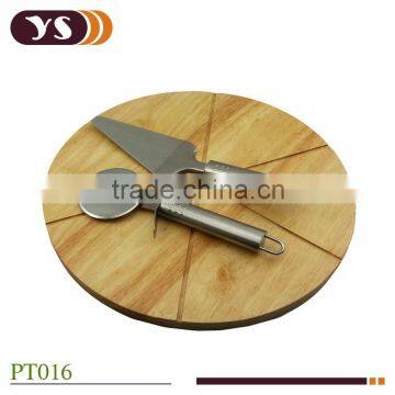 Rubber wood Pizza Board and Pizza Cutter and Spatula