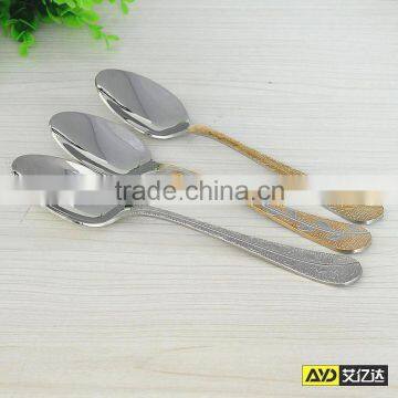 Celebrate the Holiday! Festival Pattern Christmas Dinnerware Set photo-2