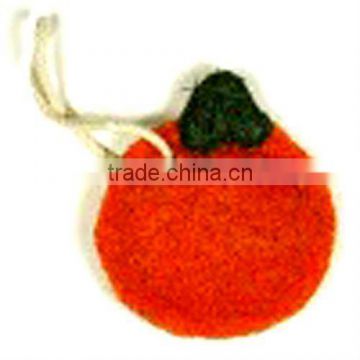 vegetable-shape cleaning scrubber