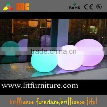 2016 Party Supplies Colorful Led Light Color Changing Led Ball for Luxury Hotel photo-3